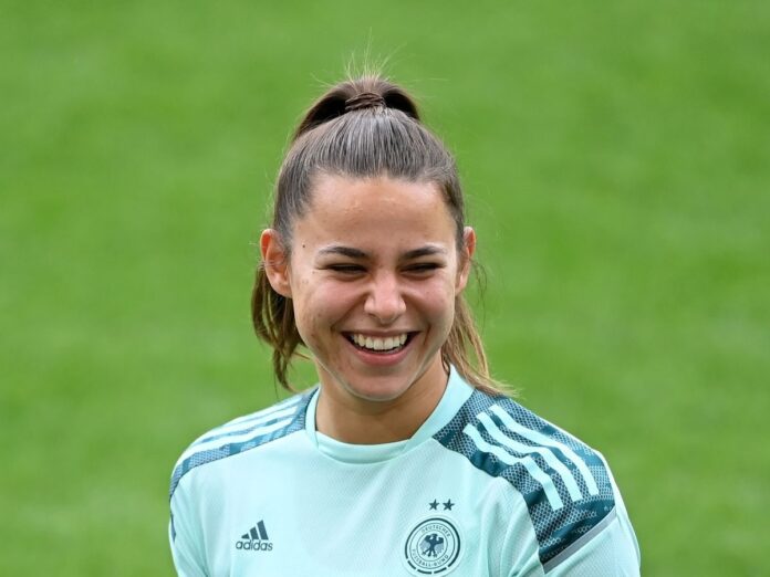 Most Beautiful German Women in Soccer Right Now