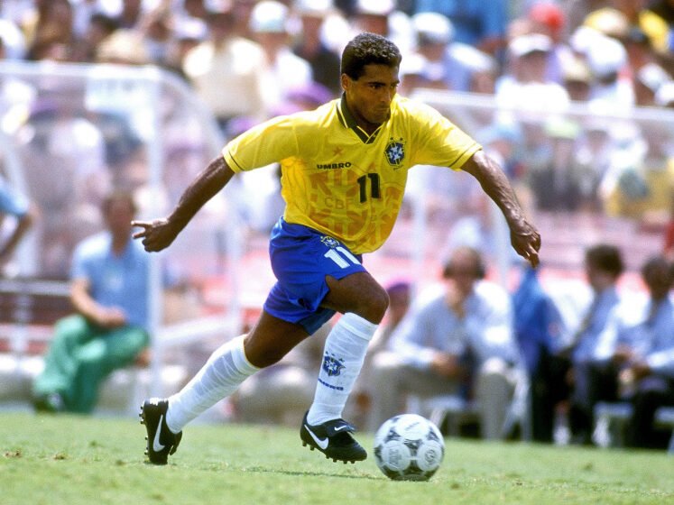 Best Strikers in Football History