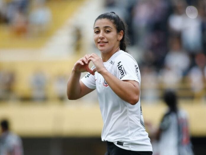 Duda Sampaio Most Beautiful Brazilian Women in Soccer Right Now